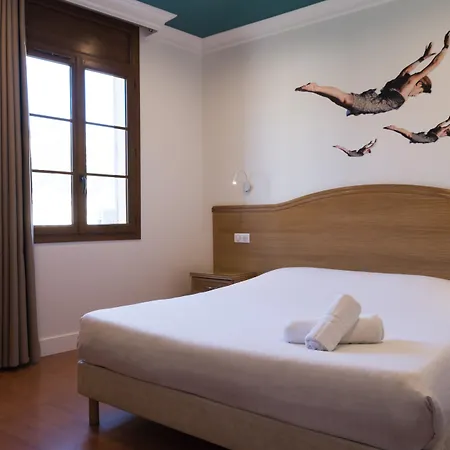 Grand De La Gare - Boutique Tolone
